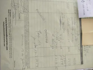 Cama con armarios integrados