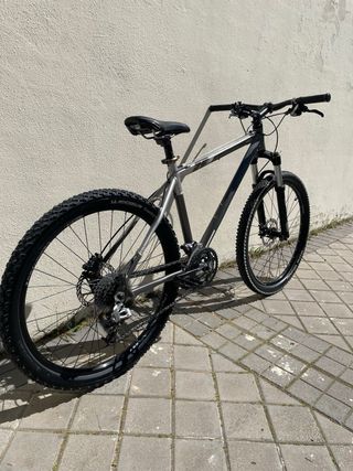 Bicicleta Rockrider 8.1 26”