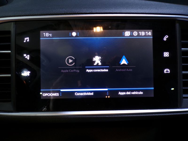 Peugeot 308 2020, foto 32