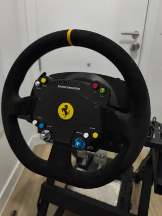 Thrustmaster Sim Racing Volante, Pedales y soporte