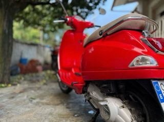 Vespa LX 125 Roja Automática