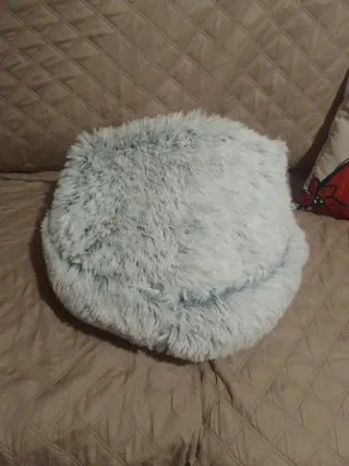 Cama para mascota suave.