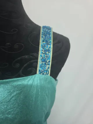 Abito donna vintage con spalline ricamo e foulard