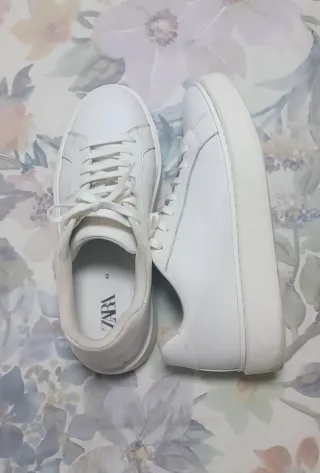 Zapatillas Zara Blancas caballero
