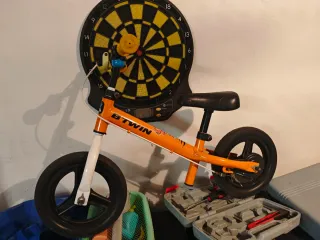 Bicicleta sin pedales naranja BTWIN