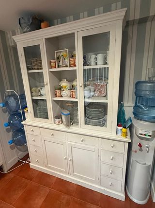 Mueble alacena cocina madera y cristal