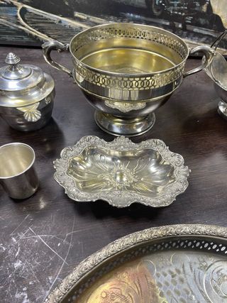 Juego de té de metal plateado