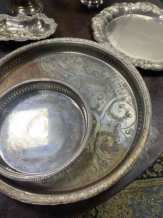 Juego de té de metal plateado