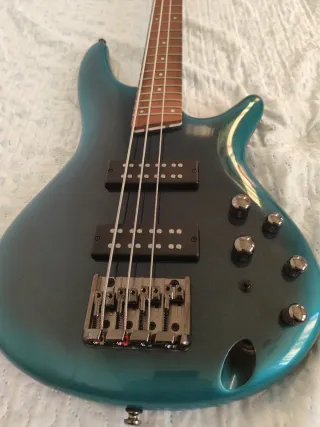 Bajo Ibañez SDGR Soundgear