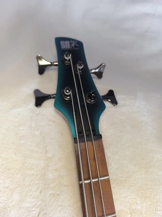 Bajo Ibañez SDGR Soundgear