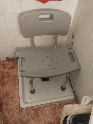 Silla de ducha ortopédica regulable