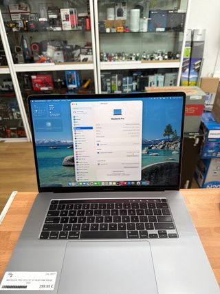 MacBook Pro 2019 16" i9 16GB RAM 500GB SSD