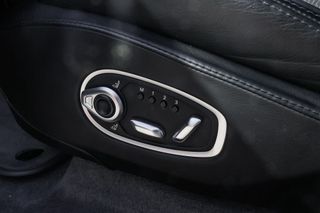 Aston Martin DBX 2020