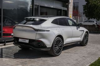 Aston Martin DBX 2020
