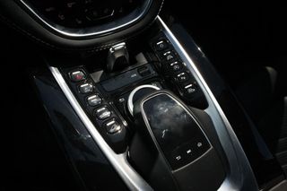 Aston Martin DBX 2020