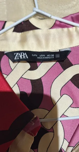 Pack 2 Camisas Zara Estampadas. Tallas: L y XL.