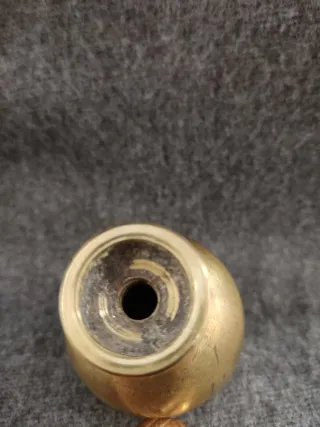 Antiguo remate de bronce