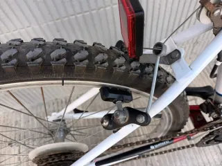 Bicicleta Monty 24 Roja y Blanca