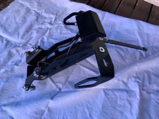 Portamatrículas Deportivo Yamaha MT09 Tracer