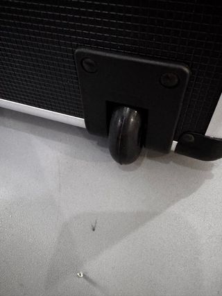 Caja de herramientas Aluminio 136Pc. F1