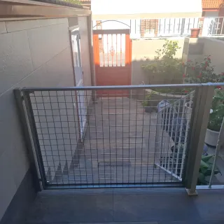 Barandilla de seguridad metálica