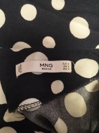 Blusón Mango lunares azul marino y blanco Talla M