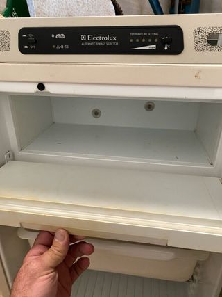 Nevera trivalente Electrolux Tropicana