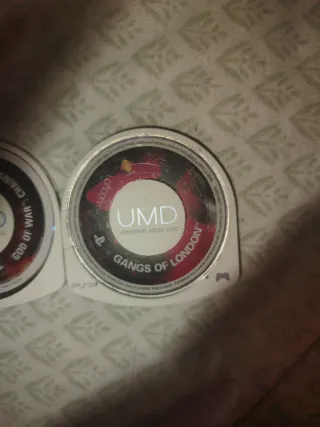 Juegos PSP UMD: Gran Turismo, God of War, Gangs of