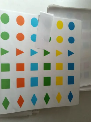 +2000Pegatinas infantiles formas, tamaño y colores