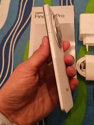 Oppo Find X8 Pro 16/512gb, Bianco + Caricatore