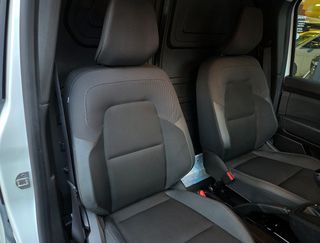 Renault Kangoo 2025 impecable FURGON 95CV.