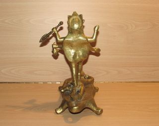 Diosa Shakti Kali en Shiva y tigre bronce 3855 gr