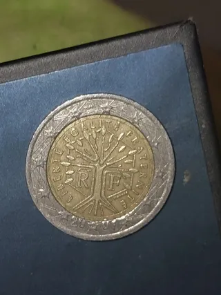 Moneda 2€ Francia 2001 con errores