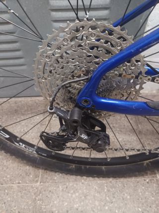 Bicicleta Montaña BH Ultimate Azul Carbono