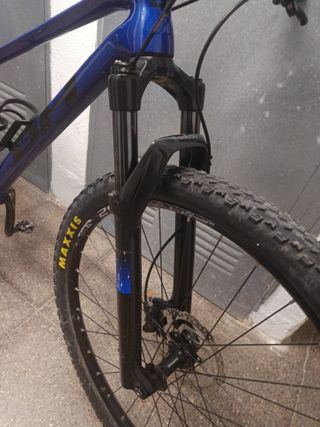 Bicicleta Montaña BH Ultimate Azul Carbono