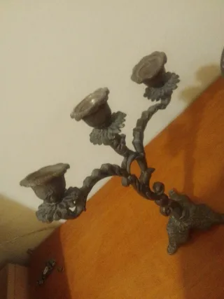 Juego Candelabros y Centro de Mesa Bronce