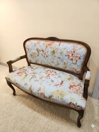 Tresillo,sillon,descalzadora Isabelina,madera.