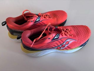 Zapatillas running Saucony Triumph 22