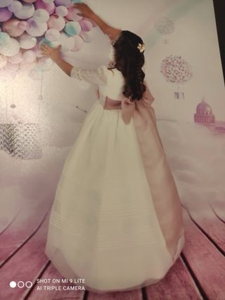 Vestido de Comunión Blanco y Rosa  Marca Tizas