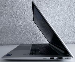 HP ELITEBOOK 640 G11 INTEL CORE ULTRA 5 SOLIDO 512