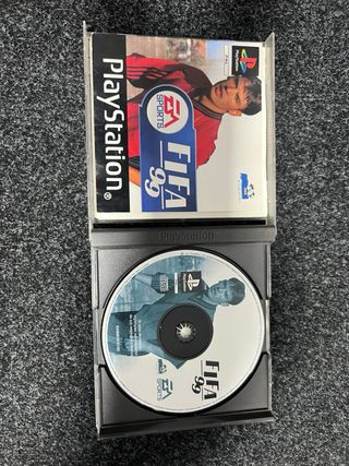 FIFA 99 PlayStation PS1 EA Sports