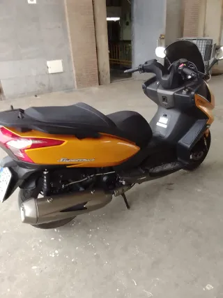 Kymco Maxi Scooter