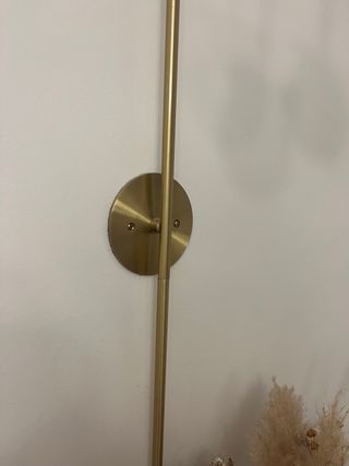Lámparas de pared doradas con globo de cristal