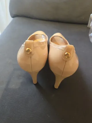 Zapatos Stuart Weitzman Beige Tacón Peep Toe
