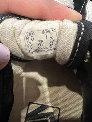 Zapatillas Vans Old Skool Negras y Marrones