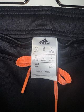 Pantalón deportivo Adidas Talla M