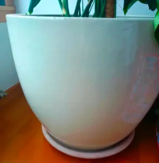 Maceta cerámica 65 ancho x53  alto .