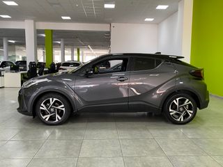 Toyota CHR Advance 1.8 125H e-CVT HEV Espectacular