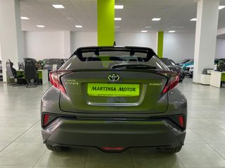 Toyota CHR Advance 1.8 125H e-CVT HEV Espectacular