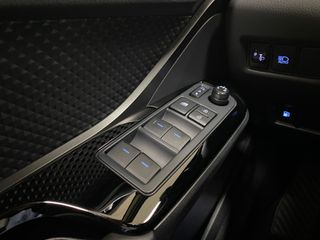 Toyota CHR Advance 1.8 125H e-CVT HEV Espectacular